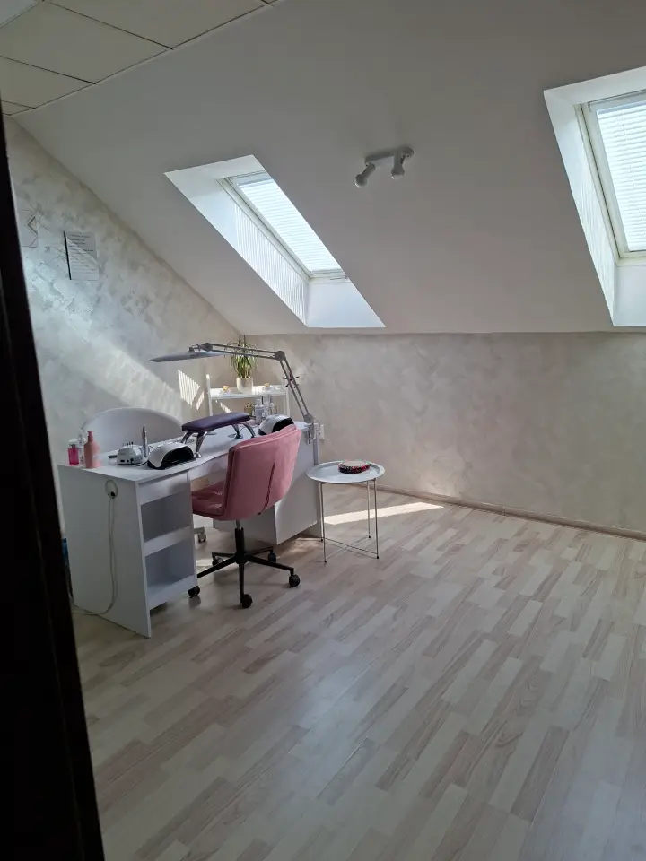 AURA nails studio